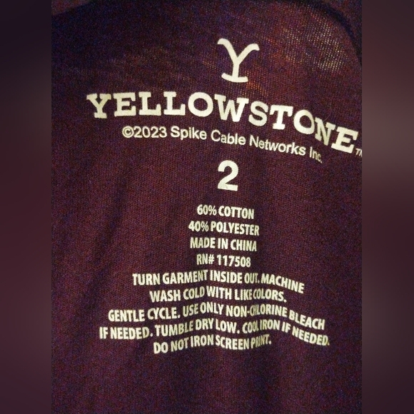 Torrid Yellowstone tee size 2 - Picture 4 of 4